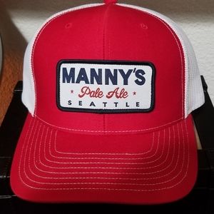 Snap back ball cap